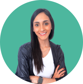 Sara es administradora de empresas, especialista en liderazgo y trabajo en equipo, y tiene una Maestría en Administración de Empresas y Gestión. Su resiliencia ha sido un ejemplo para Viva durante sus 6 años trabajando para la aerolínea. Comenzó su acercamiento a la fundación como voluntaria y gracias a su pasión, solidaridad y sentido de colaboración, desde enero de 2022 ha estado trabajando para la transformación social.
